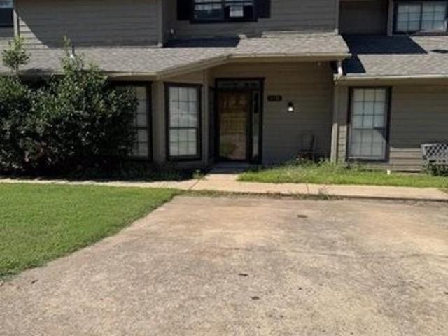 Townhouse for sale in Burneyville, Oklahoma