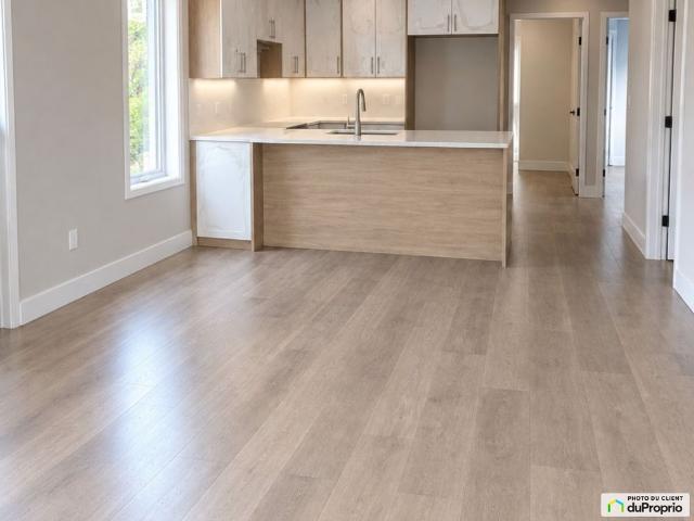 Apartment for rent in Sainte-Thérèse, Laurentides