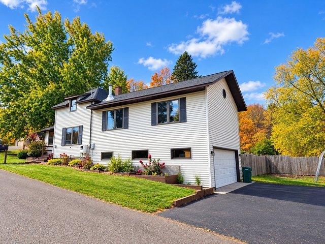 House for sale in Montreal, Iron County