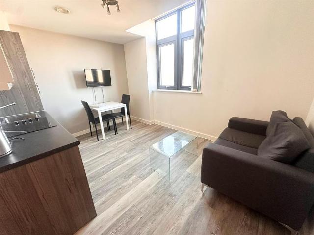 Apartment for rent in Ropewalks, Calderstones
