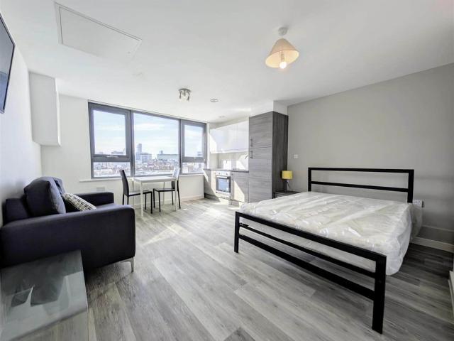 Apartment for rent in Ropewalks, Calderstones