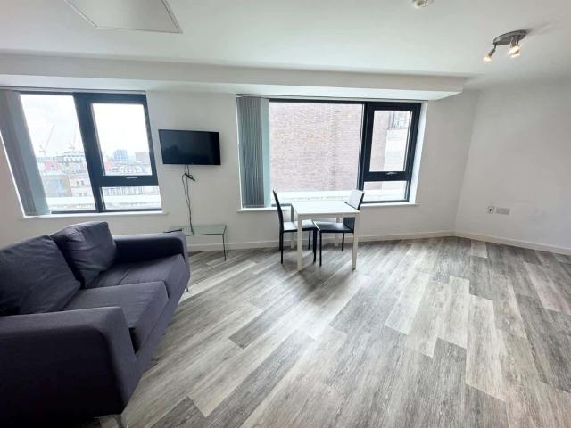 Apartment for rent in Ropewalks, Calderstones