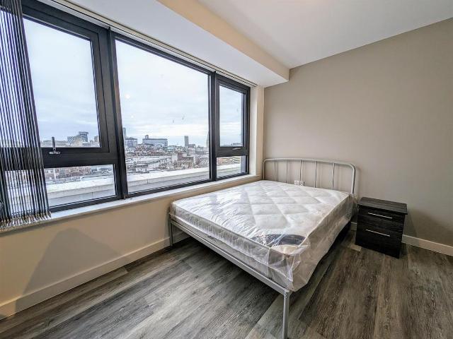Studio for rent in Ropewalks, Calderstones
