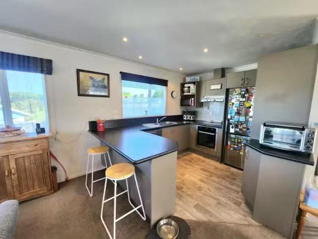 House for sale in Otakou