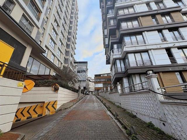 Kağithane, İstanbul içerisinde satılık Bina
