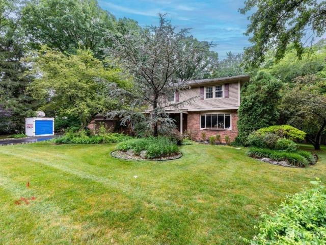 House for sale in East Brunswick, New Jersey