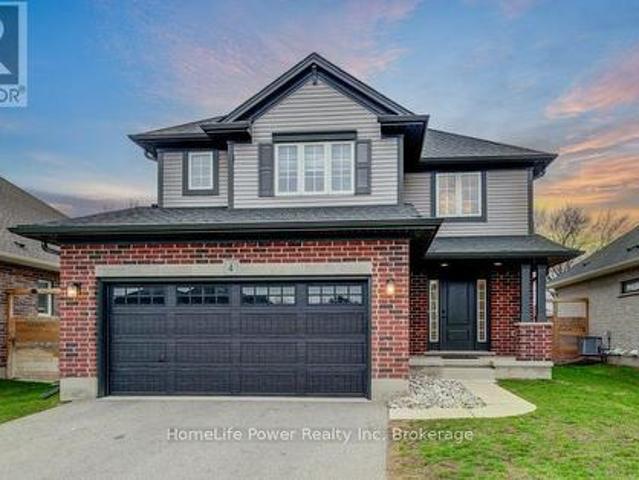 House for sale in Tillsonburg, Ontario