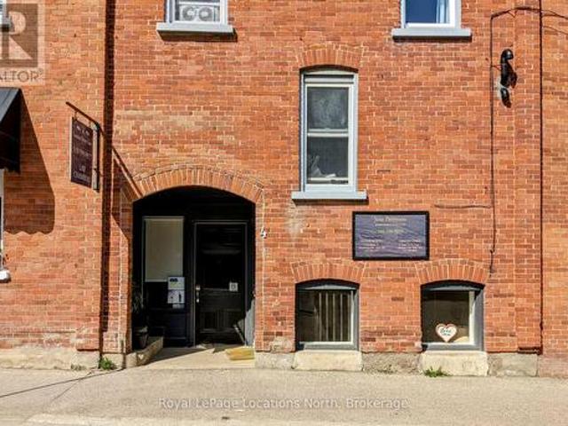 Commercial for rent in Grey, Ontario