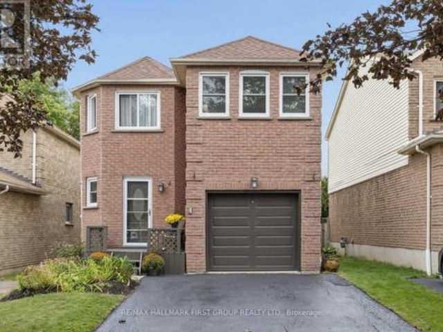 House for sale in Whitby, Golden Horseshoe