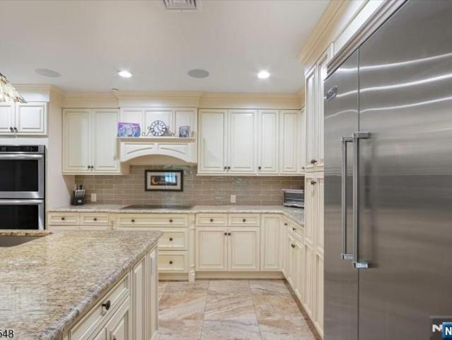 Townhouse for sale in Teaneck