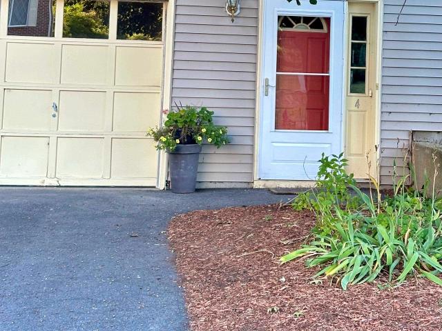 Property for rent in The Birches, Merrimack