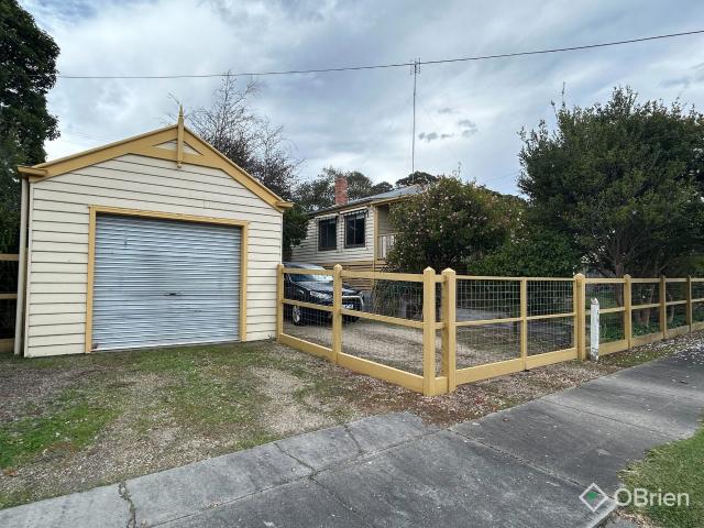 House for rent in Lakes Entrance, Victoria