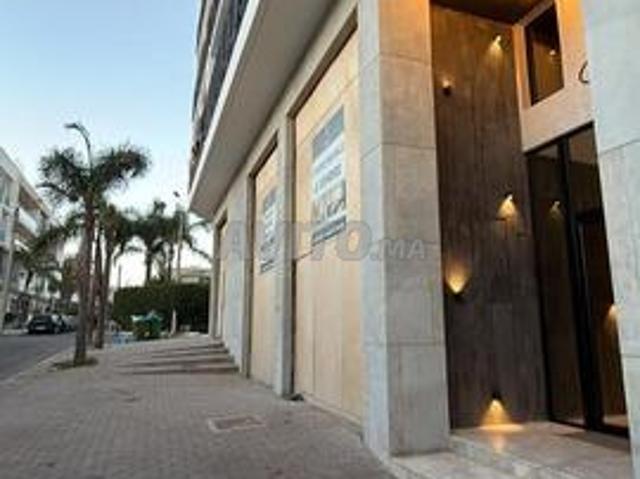 Local commercial vente à Anfa, Gharb-Chrarda-Beni Hssen