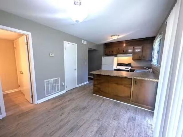 Condo for rent in Huntsville