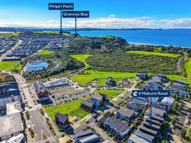 Townhouse for sale in Whangaparaoa, Oroua County
