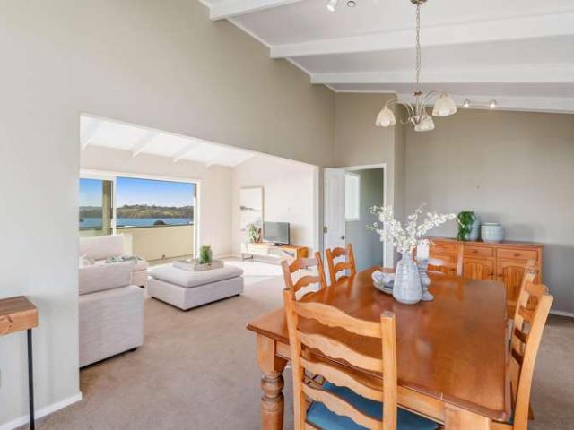 House for sale in Algies Bay