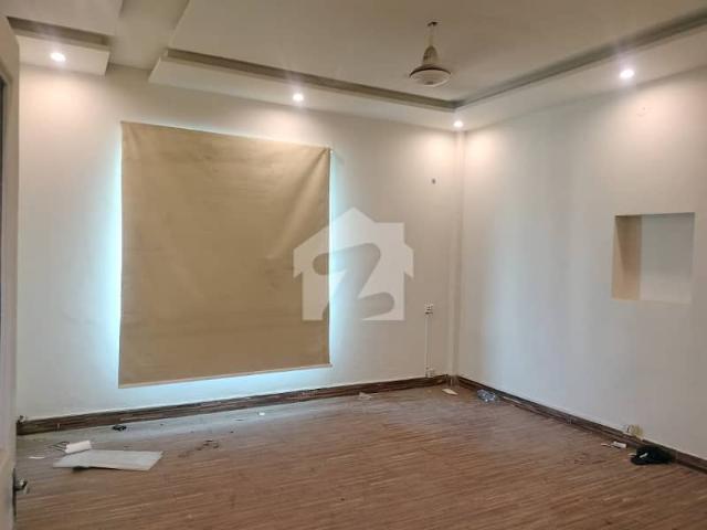 Office for rent in Rawalpindi, Islamabad Capital Territory