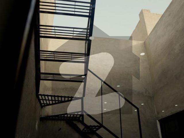 House for sale in Faisalabad, Islamabad Capital Territory