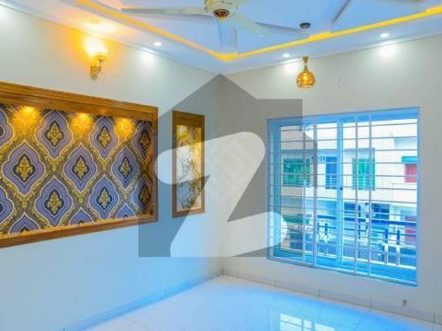 House for sale in جی-7, اسلام آباد