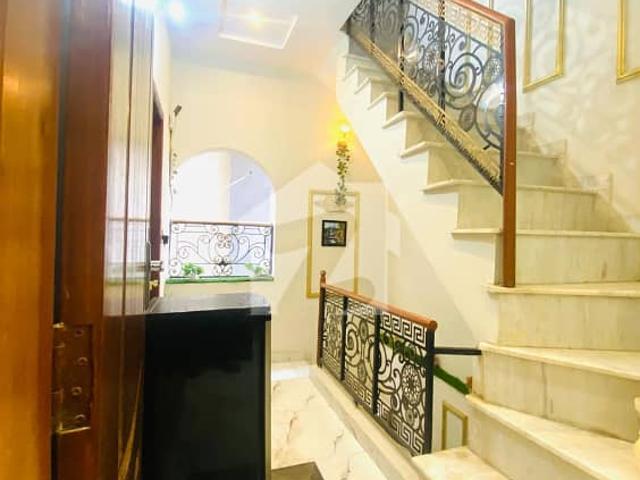 Building for rent in Rawalpindi, Islamabad Capital Territory