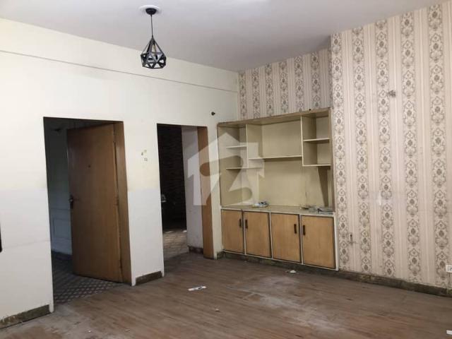 Office for rent in لاہور, لاہور ڈویژن