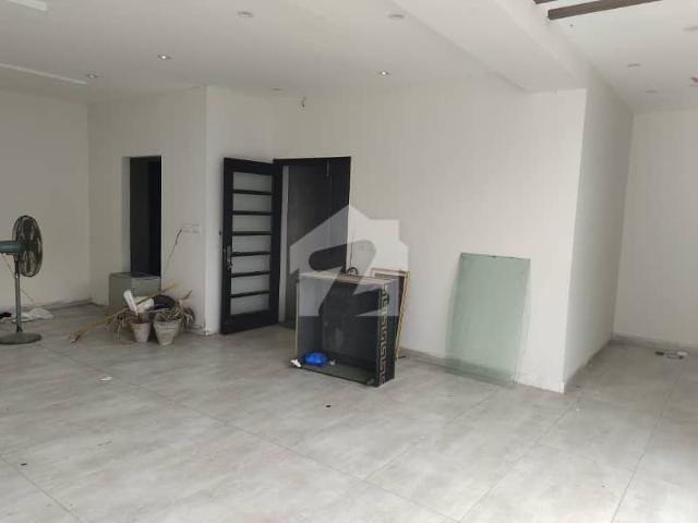 Office for rent in لاہور, لاہور ڈویژن