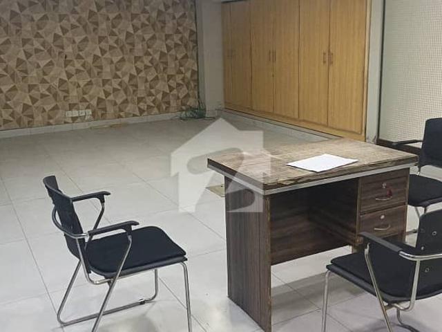 Building for sale in لاہور, لاہور ڈویژن