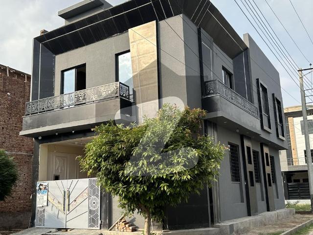 House for sale in Faisalabad, Islamabad Capital Territory