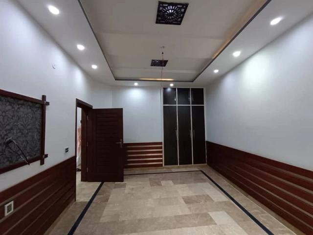 House for sale in Faisalabad, Islamabad Capital Territory