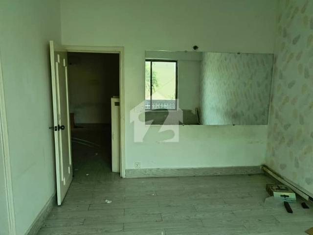 Office for rent in Rawalpindi, Islamabad Capital Territory
