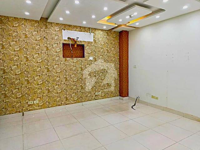 Office for rent in لاہور, لاہور ڈویژن