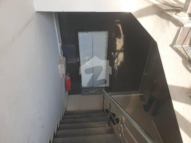 Commercial for rent in لاہور, لاہور ڈویژن