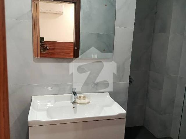 Building for rent in لاہور, لاہور ڈویژن