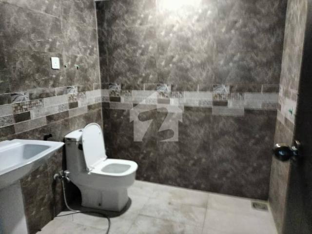 Commercial for rent in لاہور, لاہور ڈویژن
