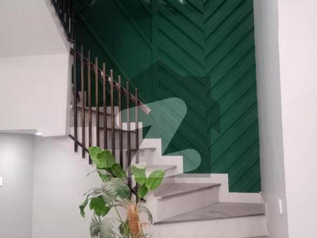 House for sale in Faisalabad, Islamabad Capital Territory