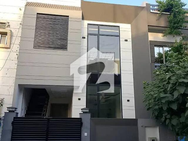 House for sale in لاہور, لاہور ڈویژن