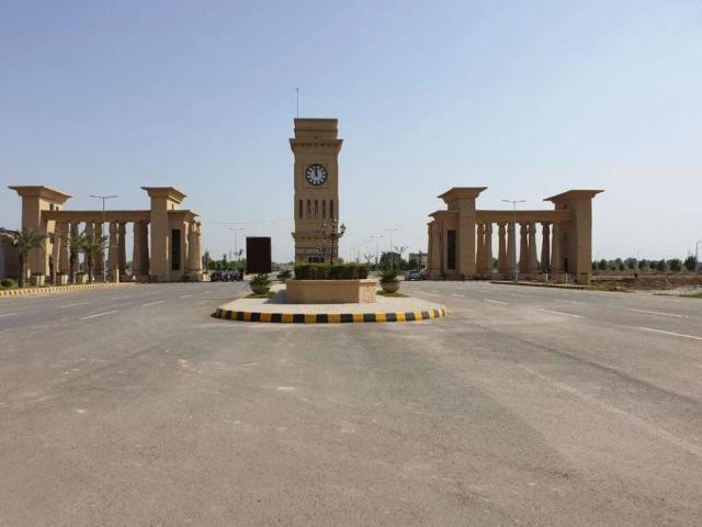Commercial for sale in ساہِيوال, ساہیوال ڈویژن