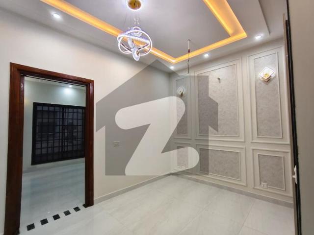 House for sale in Johar Town, لاہور