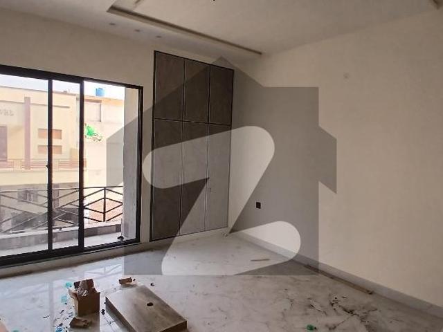House for sale in تحصیل فیصل آباد شہر, فیصل آباد ڈویژن