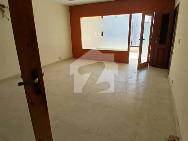 Office for rent in Rawalpindi, Islamabad Capital Territory