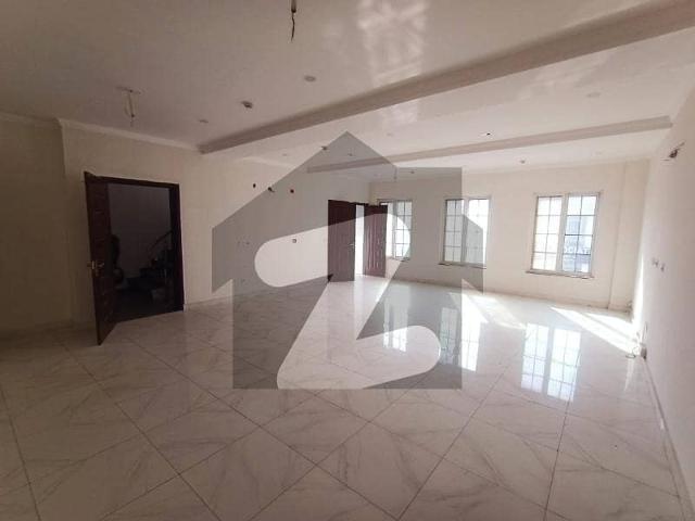 Office for rent in Rawalpindi, Islamabad Capital Territory