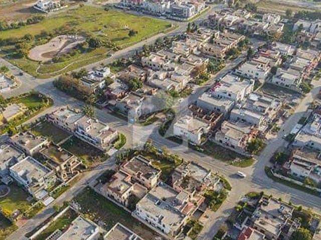 Building for rent in لاہور, لاہور ڈویژن