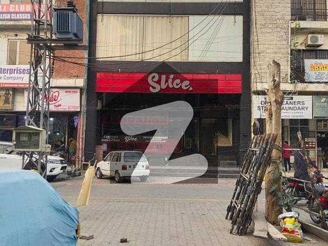 Building for sale in Lahore, Punjab