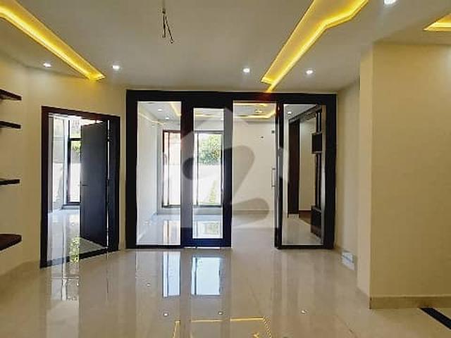 Office for rent in Rawalpindi, Islamabad Capital Territory