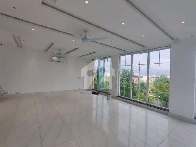 Office for rent in Rawalpindi, Islamabad Capital Territory