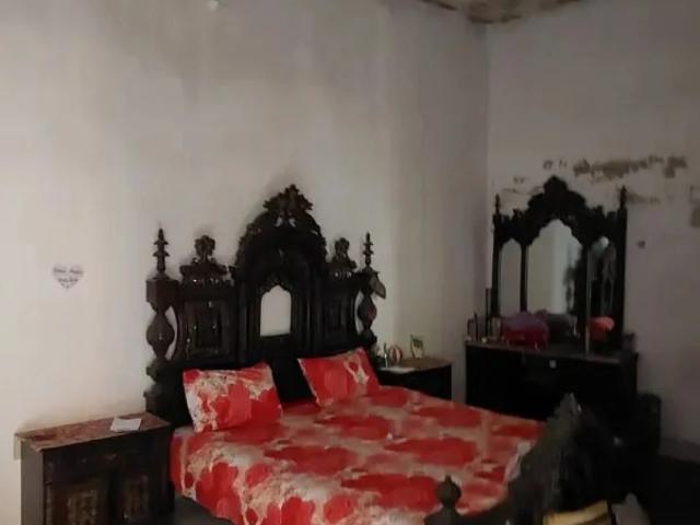 House for sale in Faisalabad, Islamabad Capital Territory