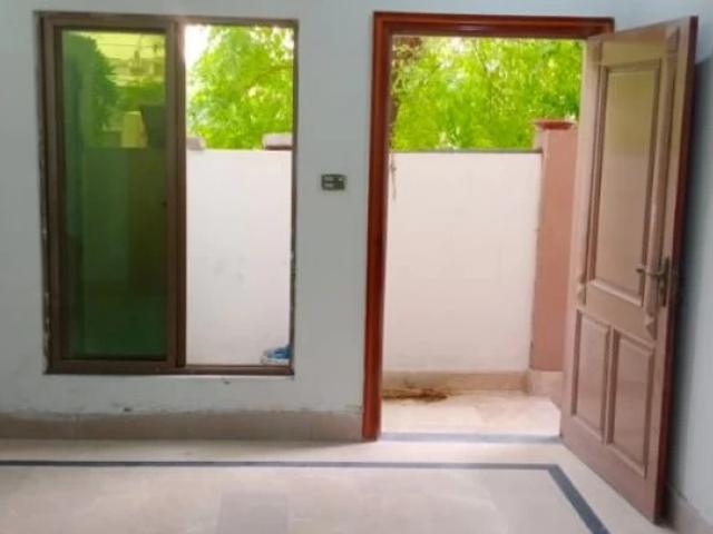 House for sale in Faisalabad, Islamabad Capital Territory