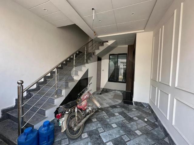 House for sale in Faisalabad, Islamabad Capital Territory