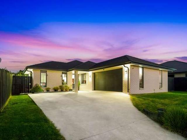 House for sale in Papakura