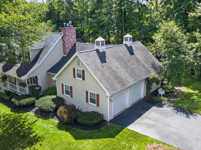 House for sale in Saratoga, New York